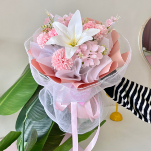 Korean Lily in Polynet
